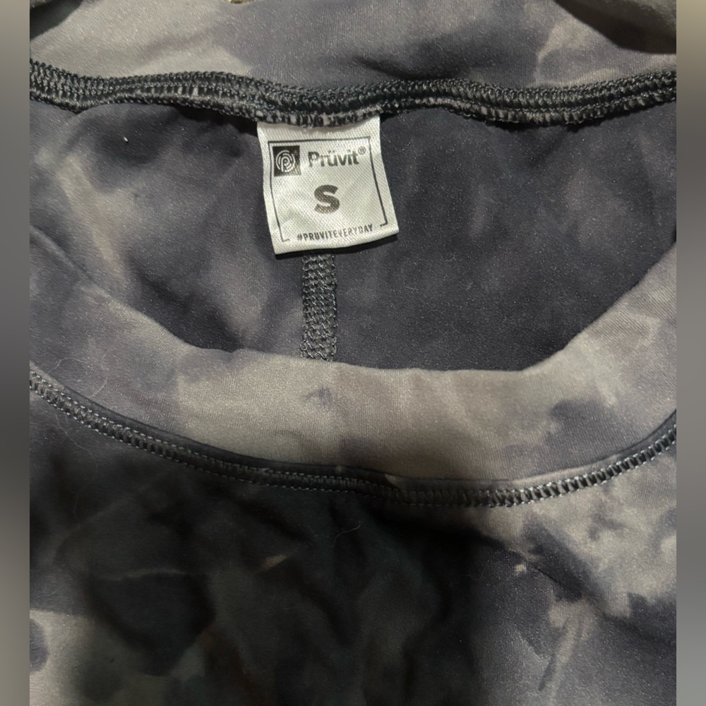 Pruvit Ketone Black and Gray Tank Top - Picture 3 of 7